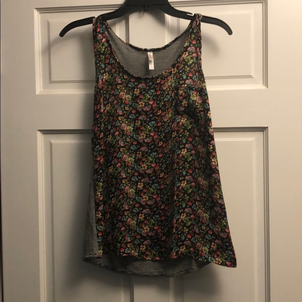 Xhilaration tank top